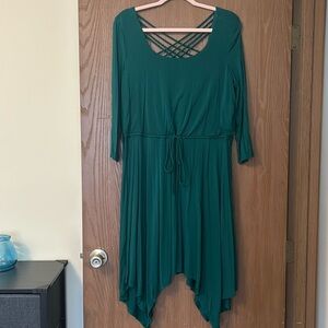 🍀▪️ VENUS ▪️ Green Crisscross Back Dress